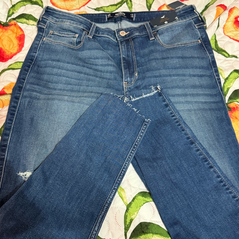 Hollister rise super skinny
